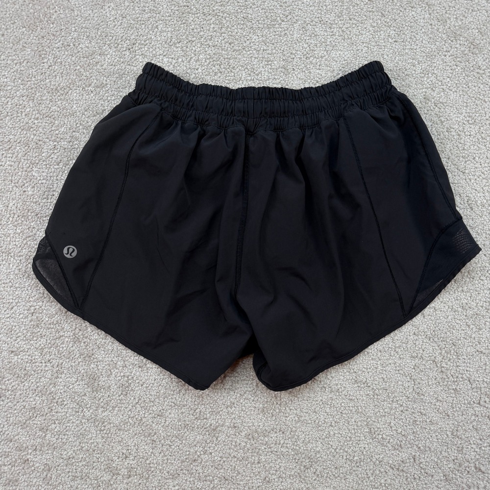 Lululemon Womens 4 Hotty Hot HR Shorts 4" Black Mesh Panels High Rise Running